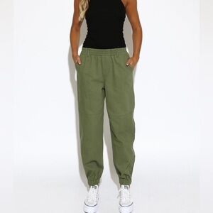 Community by Aritzia Olive Green Stretch Light Woven Military Joggers Size S